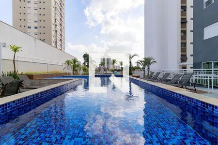 Apartamento para alugar com 70m², 2 quartos e 2 vagasÁrea comum - Piscina