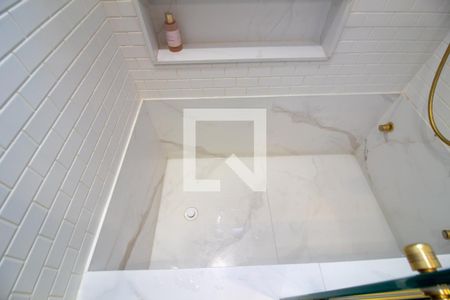 Apartamento para alugar com 70m², 2 quartos e 2 vagasBanheiro da Suíte