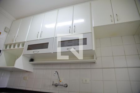 Apartamento à venda com 80m², 3 quartos e 2 vagasCozinha - Armários
