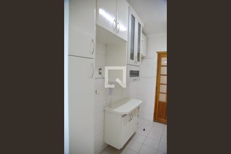 Apartamento à venda com 80m², 3 quartos e 2 vagasCozinha - Armários