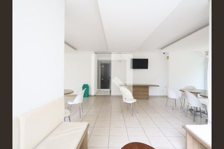 Apartamento para alugar com 85m², 2 quartos e 2 vagasÁrea comum - Salão de festas