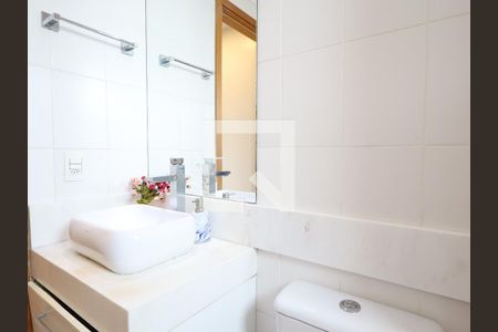 Apartamento para alugar com 85m², 2 quartos e 2 vagasBanheiro