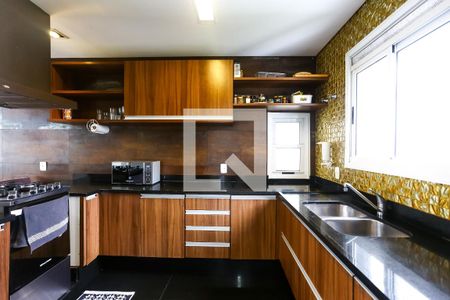 Apartamento à venda com 210m², 2 quartos e 3 vagasCozinha