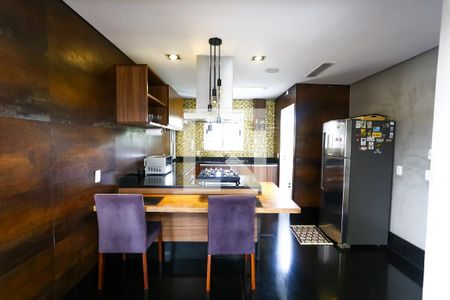 Apartamento à venda com 210m², 2 quartos e 3 vagasCozinha