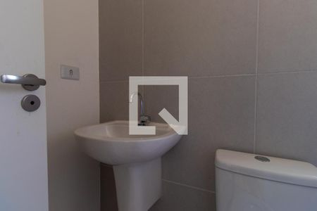 Casa de condomínio para alugar com 100m², 3 quartos e 2 vagasBanheiro da Suíte