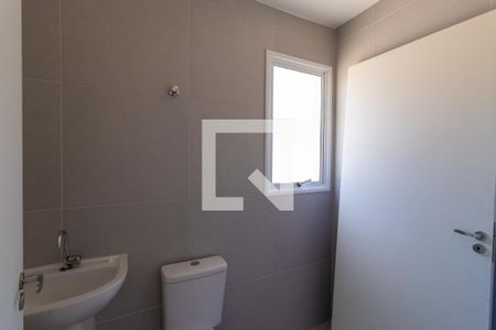 Casa de condomínio para alugar com 100m², 3 quartos e 2 vagasBanheiro da Suíte