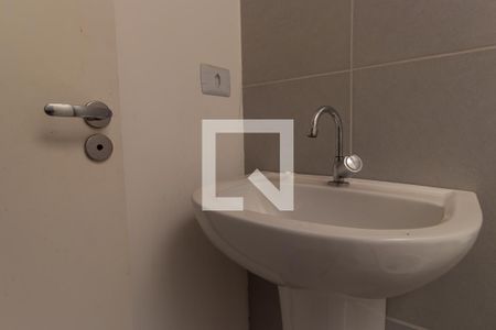 Casa de condomínio para alugar com 100m², 3 quartos e 2 vagasBanheiro Social