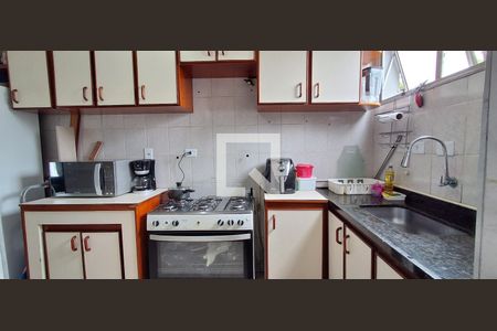 Apartamento à venda com 55m², 2 quartos e 1 vaga Apartamento à venda com 55m², 2 quartos e 1 vagaCozinha