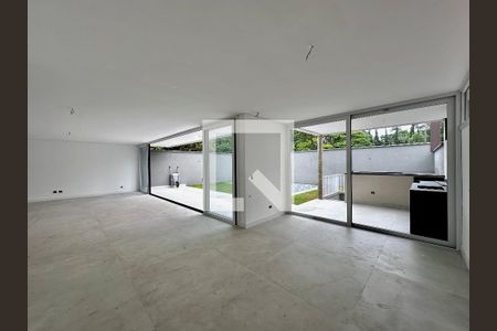 Casa de condomínio à venda com 496m², 4 quartos e 4 vagasCozinha