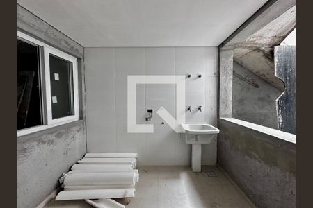 Casa de condomínio à venda com 496m², 4 quartos e 4 vagasÁrea de Serviço