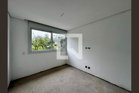 Casa de condomínio à venda com 496m², 4 quartos e 4 vagasSuíte 4