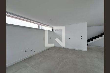 Casa de condomínio à venda com 496m², 4 quartos e 4 vagasCozinha