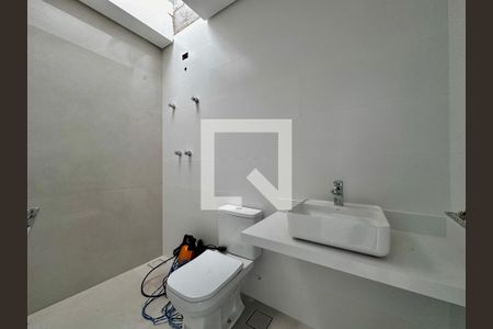 Casa de condomínio à venda com 496m², 4 quartos e 4 vagasBanheiro Suíte 2