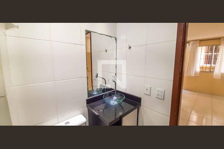 Apartamento para alugar com 47m², 2 quartos e 1 vaga Apartamento para alugar com 47m², 2 quartos e 1 vagaBanheiro