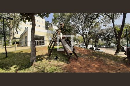 Apartamento para alugar com 47m², 2 quartos e 1 vaga Apartamento para alugar com 47m², 2 quartos e 1 vagaÁrea comum - Playground