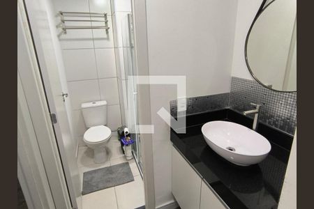 Banheiro de apartamento para alugar com 2 quartos, 36m² em Várzea da Barra Funda, São Paulo