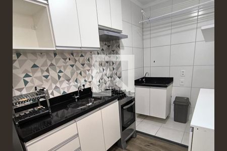Cozinha/ área de serviço de apartamento para alugar com 2 quartos, 36m² em Várzea da Barra Funda, São Paulo