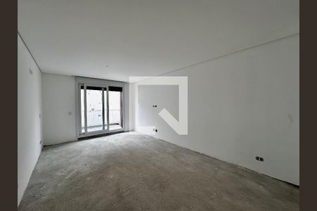 Casa de condomínio à venda com 486m², 4 quartos e 4 vagas Casa de condomínio à venda com 486m², 4 quartos e 4 vagasSuíte 3