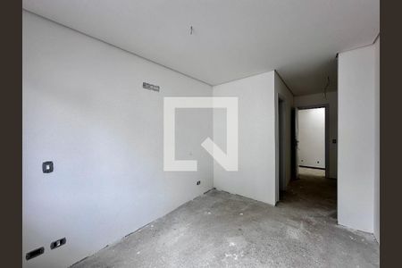 Casa de condomínio à venda com 486m², 4 quartos e 4 vagas Casa de condomínio à venda com 486m², 4 quartos e 4 vagasSuíte 2