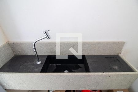 Casa à venda com 581m², 4 quartos e 4 vagas Casa à venda com 581m², 4 quartos e 4 vagasLavabo