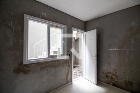 Casa à venda com 581m², 4 quartos e 4 vagas Casa à venda com 581m², 4 quartos e 4 vagasQuarto de Serviço