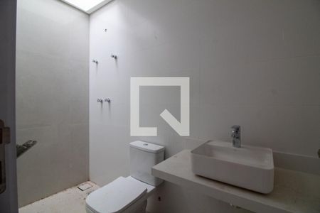 Casa à venda com 581m², 4 quartos e 4 vagas Casa à venda com 581m², 4 quartos e 4 vagasBanheiro da Suíte 2