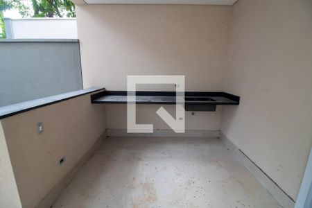 Casa à venda com 581m², 4 quartos e 4 vagas Casa à venda com 581m², 4 quartos e 4 vagasChurrasqueira