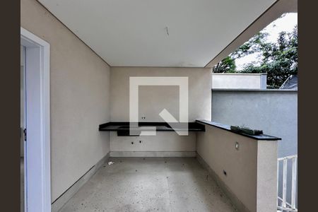 Casa de condomínio à venda com 531m², 4 quartos e 4 vagas Casa de condomínio à venda com 531m², 4 quartos e 4 vagasVaranda/Quintal