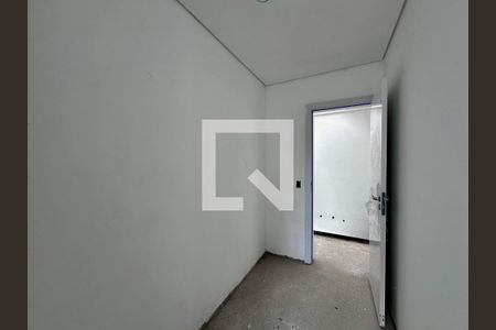 Casa de condomínio à venda com 531m², 4 quartos e 4 vagas Casa de condomínio à venda com 531m², 4 quartos e 4 vagasSuíte 3