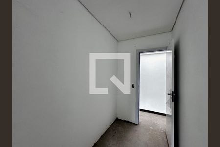 Casa de condomínio à venda com 531m², 4 quartos e 4 vagas Casa de condomínio à venda com 531m², 4 quartos e 4 vagasSuíte 4