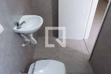 Studio à venda com 33m², 1 quarto e sem vaga Studio à venda com 33m², 1 quarto e sem vagaBANHEIRO