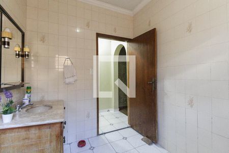 Casa à venda com 376m², 4 quartos e 4 vagas Casa à venda com 376m², 4 quartos e 4 vagasBanheiro Social 2