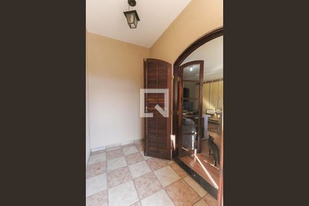 Casa à venda com 376m², 4 quartos e 4 vagas Casa à venda com 376m², 4 quartos e 4 vagasVaranda da Suíte