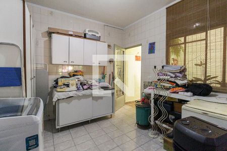 Casa à venda com 376m², 4 quartos e 4 vagas Casa à venda com 376m², 4 quartos e 4 vagasÁrea de Serviço