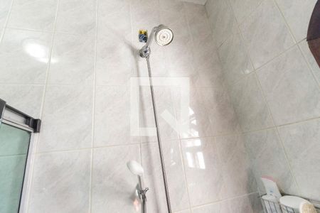 Casa à venda com 376m², 4 quartos e 4 vagas Casa à venda com 376m², 4 quartos e 4 vagasBanheiro Social 1