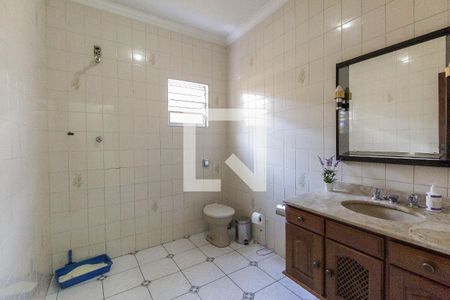 Casa à venda com 376m², 4 quartos e 4 vagas Casa à venda com 376m², 4 quartos e 4 vagasBanheiro Social 2