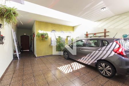 Casa à venda com 376m², 4 quartos e 4 vagas Casa à venda com 376m², 4 quartos e 4 vagasGaragem