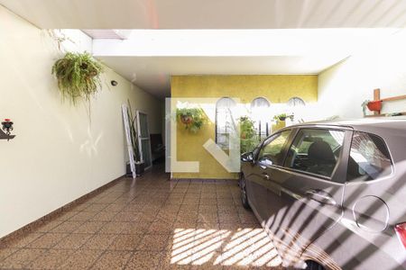 Casa à venda com 376m², 4 quartos e 4 vagas Casa à venda com 376m², 4 quartos e 4 vagasGaragem