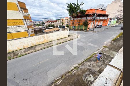 Casa de condomínio à venda com 360m², 3 quartos e 4 vagasVista 