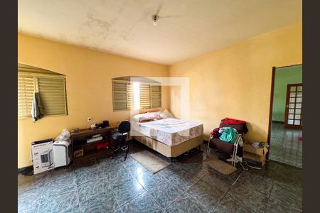 Casa de condomínio à venda com 360m², 3 quartos e 4 vagasQuarto 3
