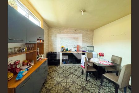 Casa de condomínio à venda com 360m², 3 quartos e 4 vagasCozinha