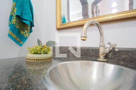 Lavabo de casa à venda com 4 quartos, 250m² em Chácara Santo Antônio (zona Leste), São Paulo