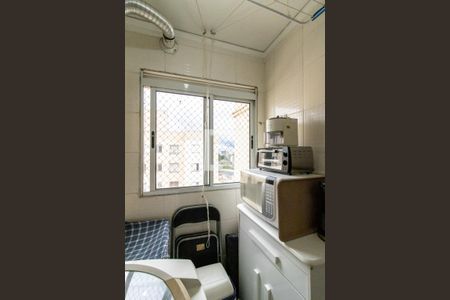 Apartamento à venda com 44m², 2 quartos e 1 vagaArea de Serviço