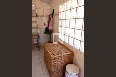 Casa para alugar com 165m², 2 quartos e 6 vagasÁREA DE SERVIÇO