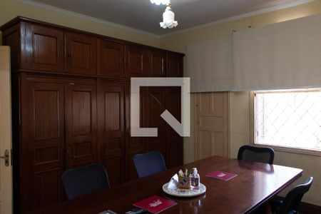 Casa para alugar com 165m², 2 quartos e 6 vagasQUARTO 2