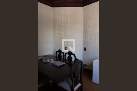 Casa para alugar com 165m², 2 quartos e 6 vagasSALA DE TV