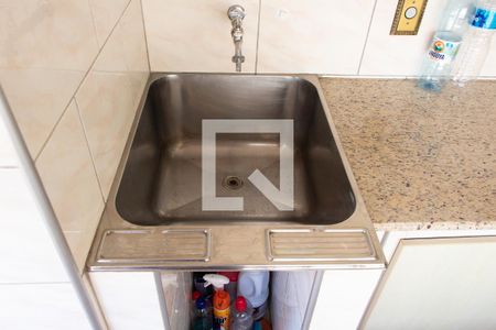 Casa para alugar com 165m², 2 quartos e 6 vagasÁREA DE SERVIÇO