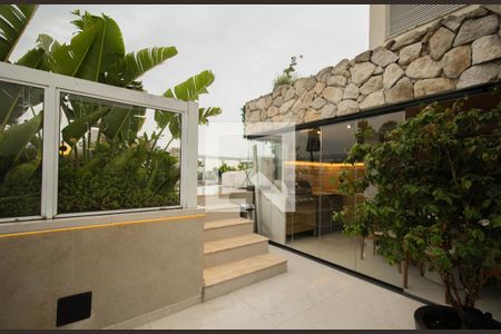 Apartamento à venda com 252m², 3 quartos e 3 vagasPiscina Cobertura