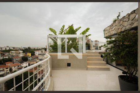 Apartamento à venda com 252m², 3 quartos e 3 vagasPiscina Cobertura