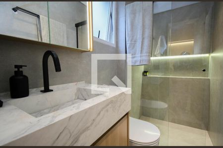 Apartamento à venda com 252m², 3 quartos e 3 vagasBanheiro suíte 1